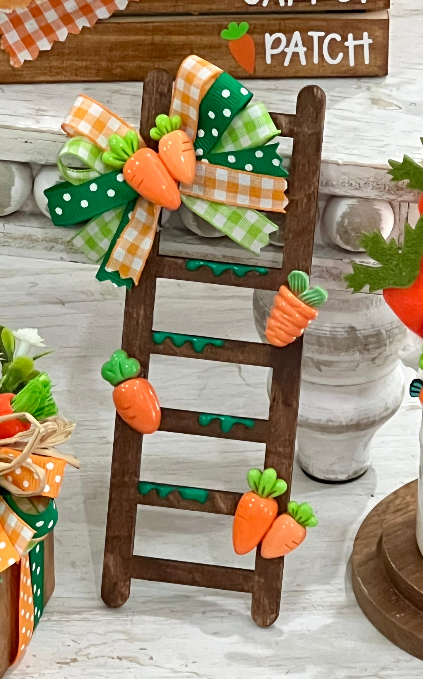*Carrot Collection - Spring Tray Decor*