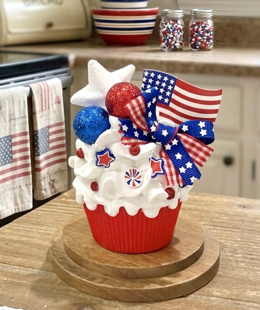 New! Patriotic Cupcake