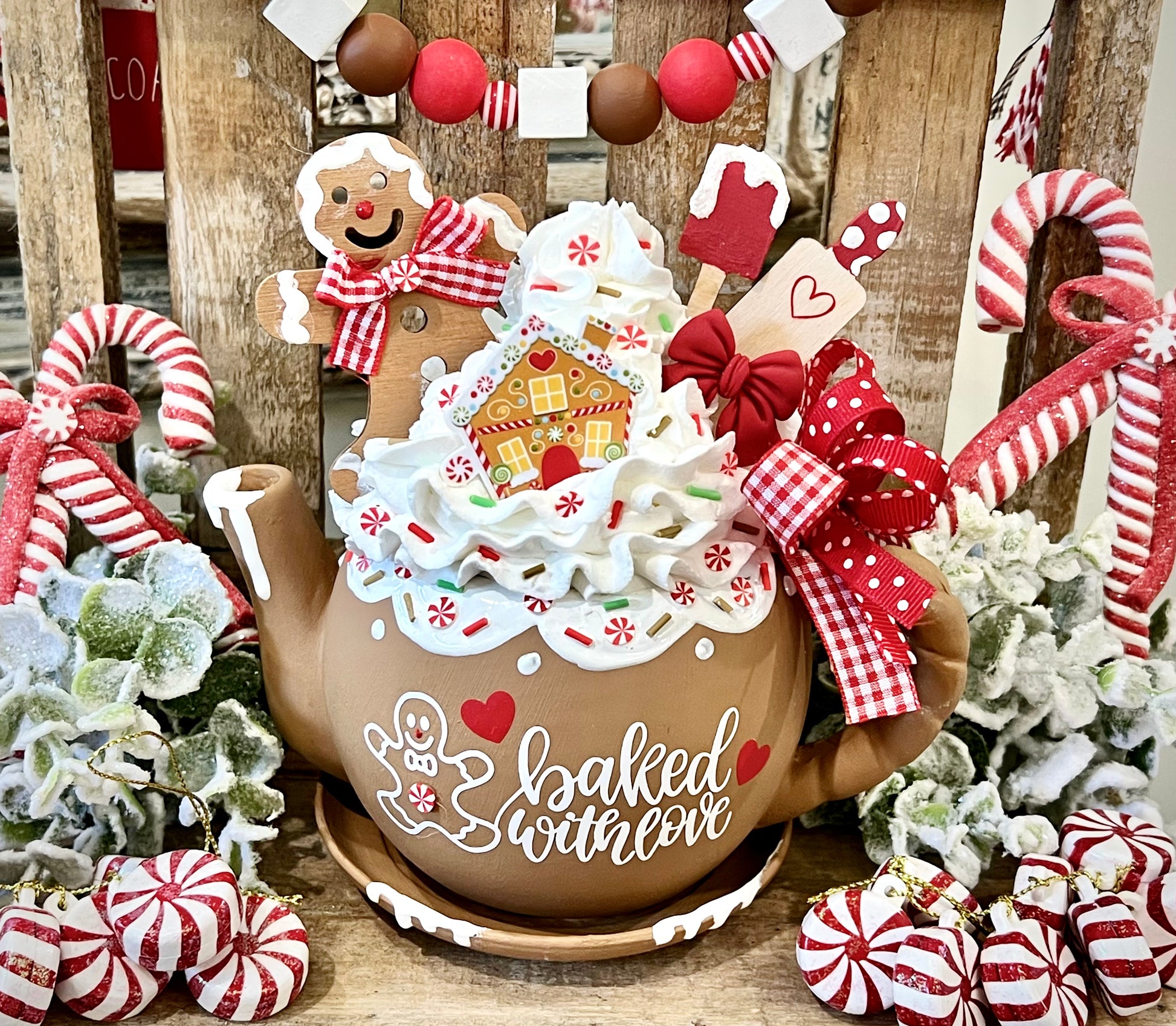 Christmas Gingerbread Mini Tea Pot / Baked with Love / Gingerbread ...